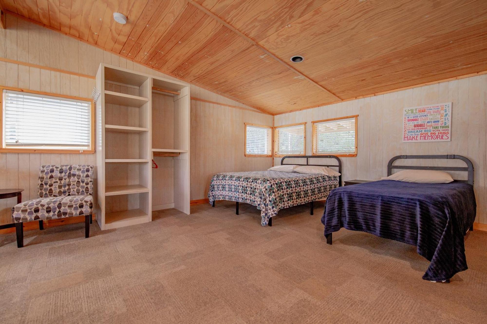 Seven Bluff Cabins Concan Exterior foto