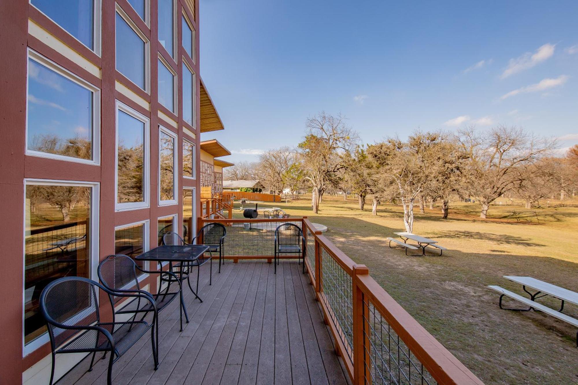Seven Bluff Cabins Concan Exterior foto